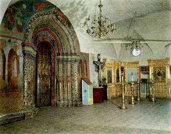 Западная паперть Троицкого собора. XVII в. Внутренний вид